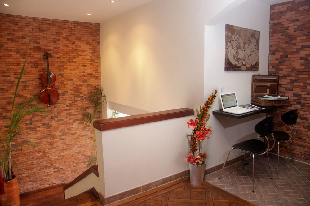 6 Suites Hotel โบโกตา ภายนอก รูปภาพ